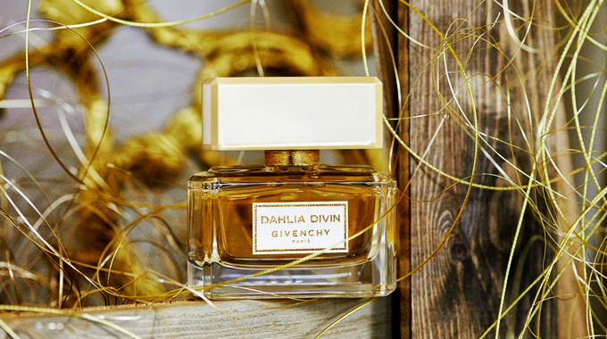givenchy dahila divin bakıdan ən ucuz ətir al givenci dahila divin