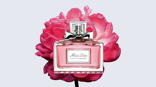 Chiristian Dior Miss Dior Absolutely Blooming xristian dior absalutly bloming etri baku sifarisle onlayn